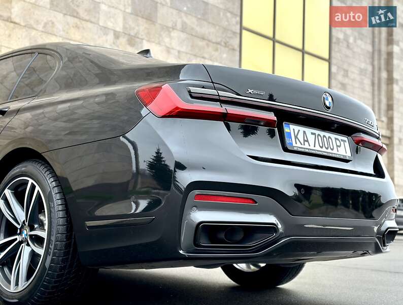 Седан BMW 7 Series 2022 в Киеве фото 58 Седан BMW 7 Series 2022 в Киеве