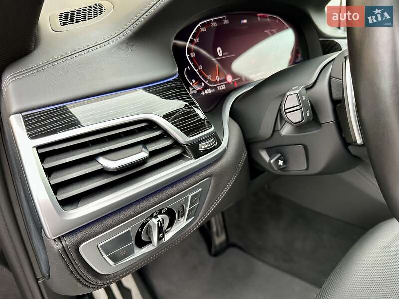 Седан BMW 7 Series 2022 в Киеве фото 73 Седан BMW 7 Series 2022 в Киеве
