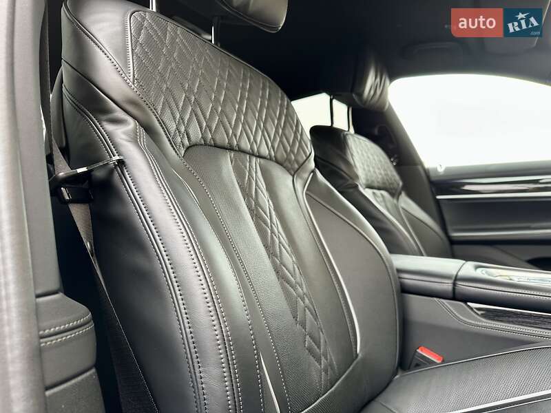 Седан BMW 7 Series 2022 в Киеве фото 96 Седан BMW 7 Series 2022 в Киеве