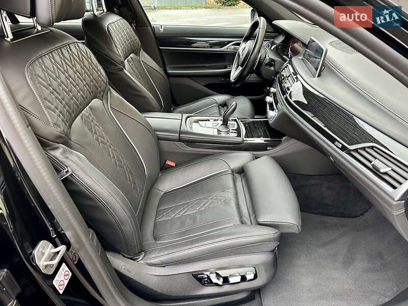 Седан BMW 7 Series 2022 в Киеве фото 93 Седан BMW 7 Series 2022 в Киеве