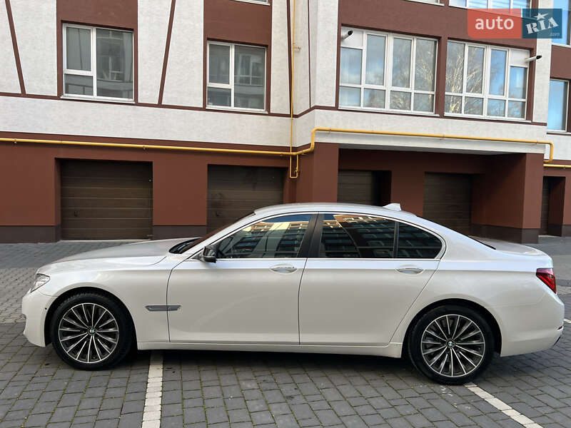 Седан BMW 7 Series 2012 в Ивано-Франковске