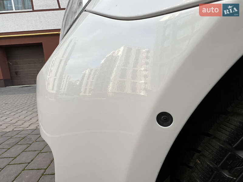 Седан BMW 7 Series 2012 в Ивано-Франковске