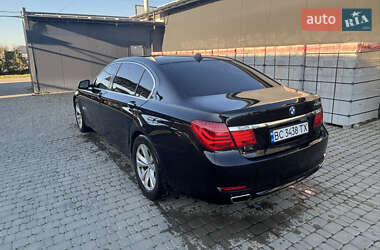 Седан BMW 7 Series 2012 в Львові