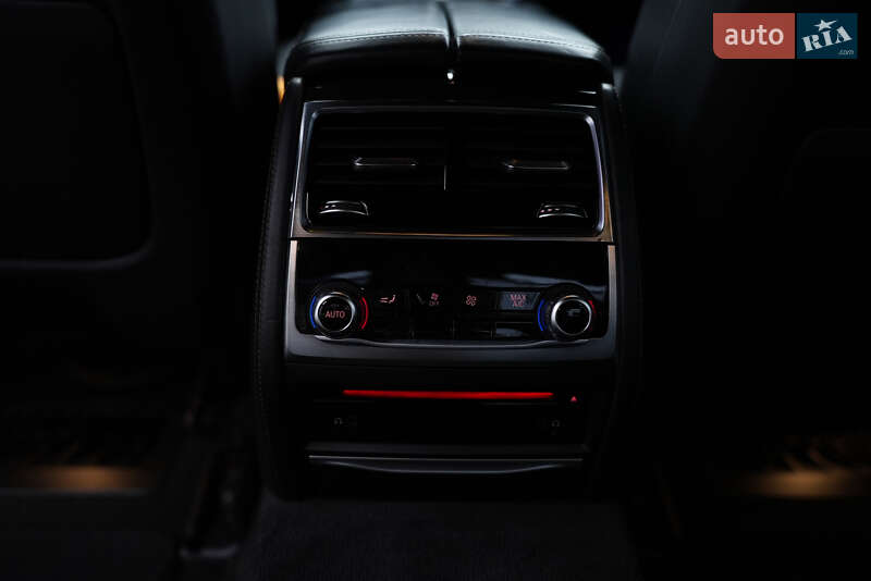 Седан BMW 7 Series 2015 в Ровно фото 64 Седан BMW 7 Series 2015 в Ровно