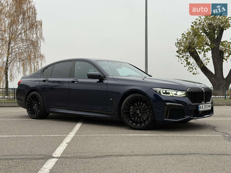 Седан BMW 7 Series 2022 в Киеве