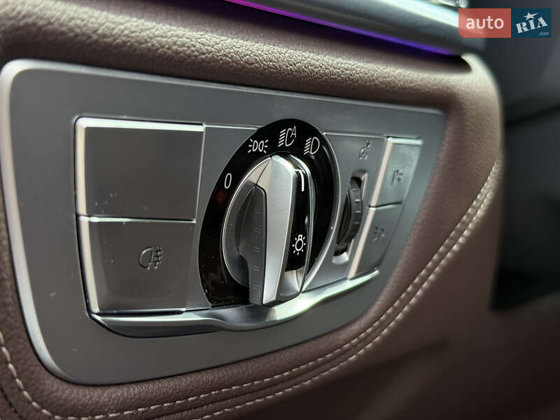 Седан BMW 7 Series 2022 в Киеве