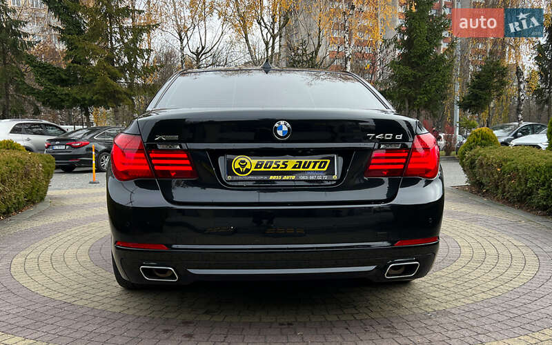 Седан BMW 7 Series 2015 в Львове