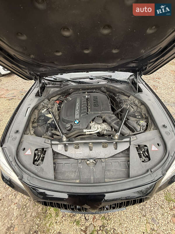 Седан BMW 7 Series 2014 в Львове