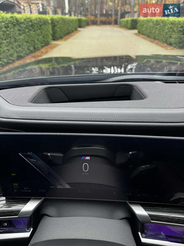 Седан BMW 7 Series 2023 в Киеве фото 53 Седан BMW 7 Series 2023 в Киеве