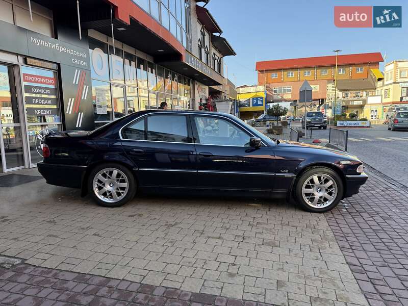Седан BMW 7 Series 1997 в Львове