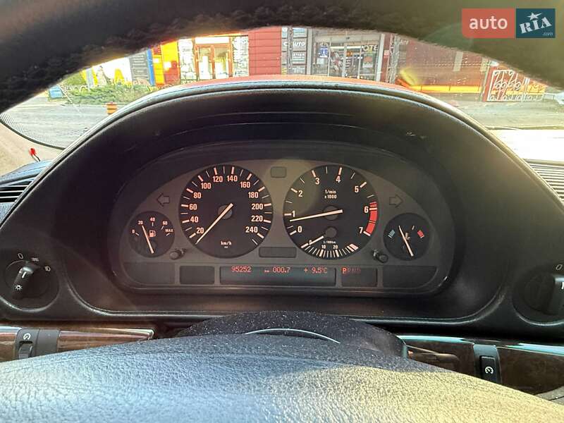 Седан BMW 7 Series 1997 в Львове