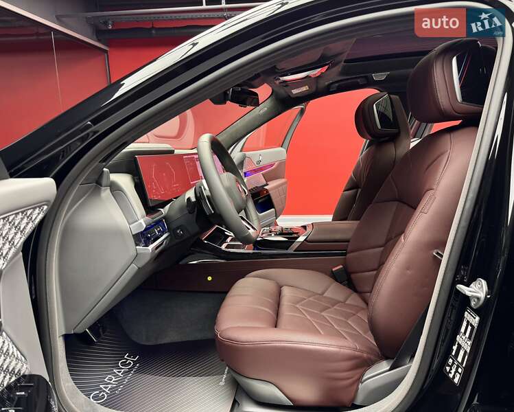 Седан BMW 7 Series 2024 в Киеве фото 34 Седан BMW 7 Series 2024 в Киеве