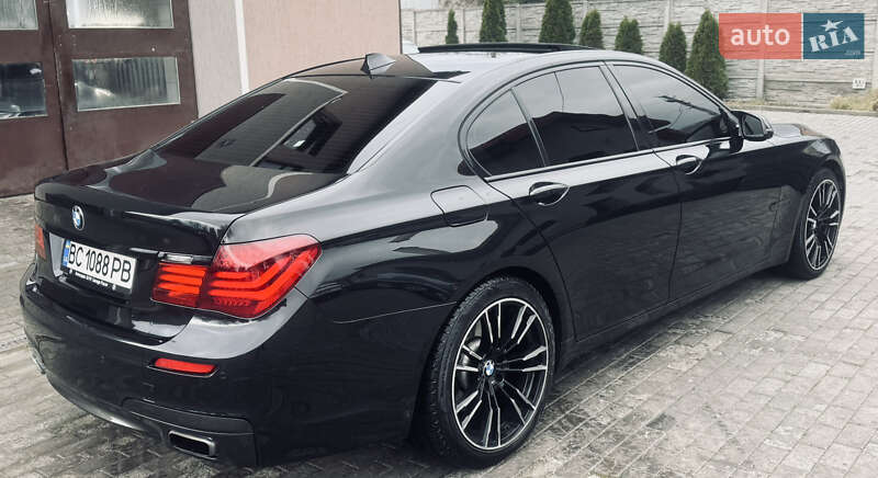 Седан BMW 7 Series 2012 в Львове