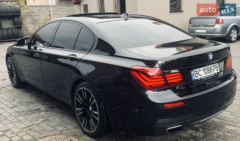 Седан BMW 7 Series 2012 в Львове
