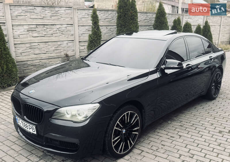 Седан BMW 7 Series 2012 в Львове