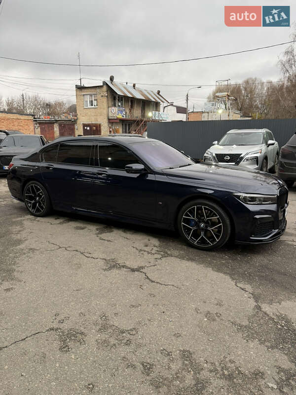 Седан BMW 7 Series 2016 в Киеве фото 9 Седан BMW 7 Series 2016 в Киеве