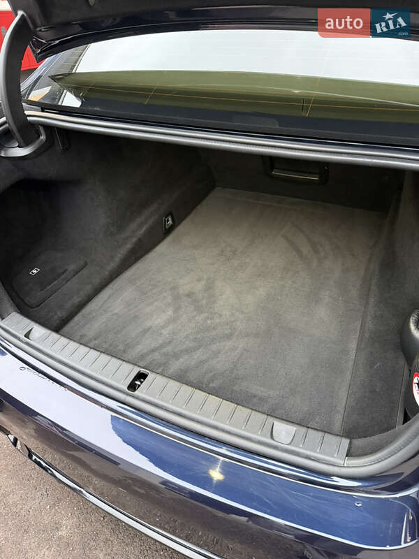 Седан BMW 7 Series 2016 в Киеве фото 24 Седан BMW 7 Series 2016 в Киеве