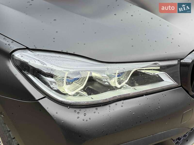 Седан BMW 7 Series 2016 в Львове