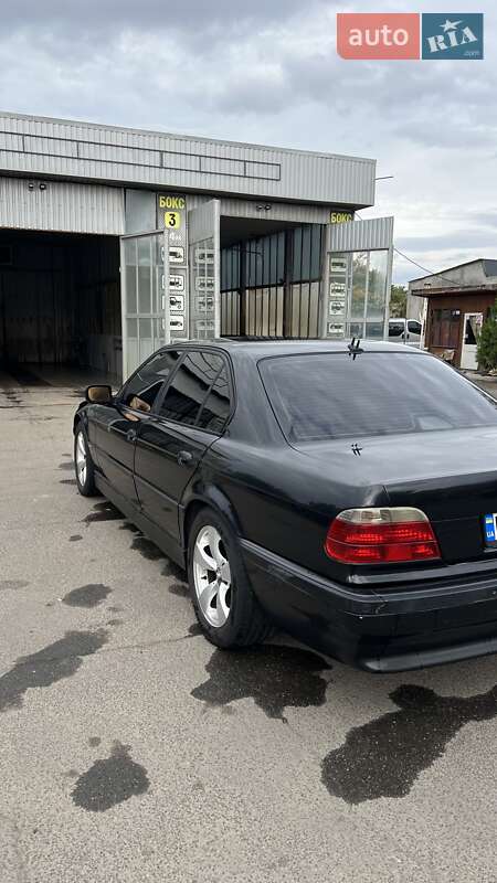 BMW 7 Series 2000