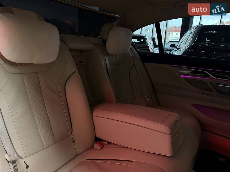 Седан BMW 7 Series 2019 в Тернополе фото 51 Седан BMW 7 Series 2019 в Тернополе