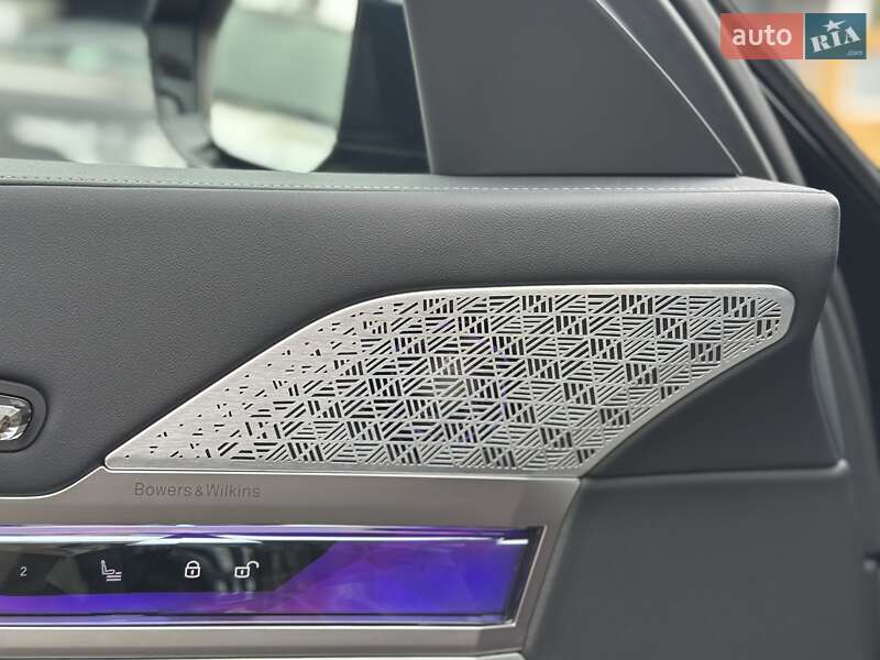 Седан BMW 7 Series 2024 в Киеве фото 16 Седан BMW 7 Series 2024 в Киеве