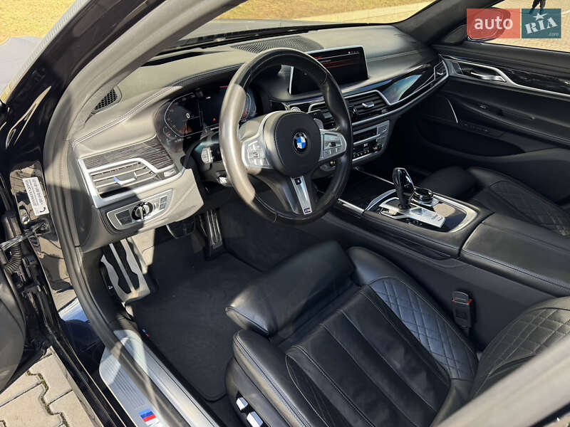 Седан BMW 7 Series 2019 в Ивано-Франковске