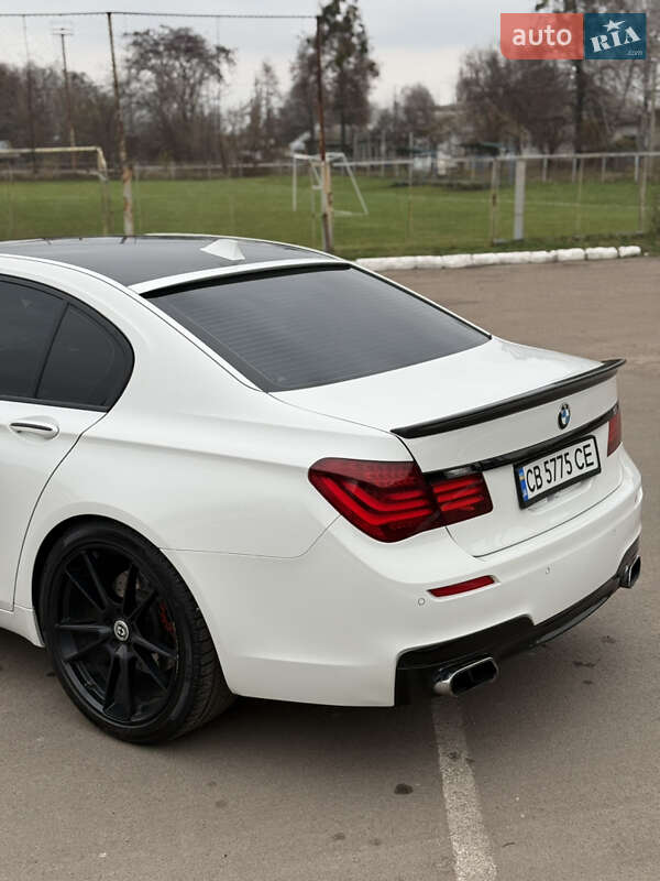 Седан BMW 7 Series 2013 в Прилуках
