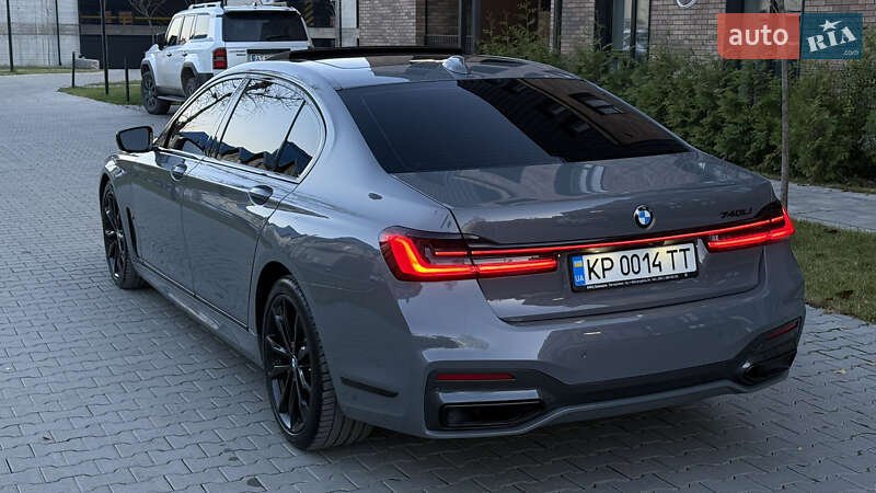 Седан BMW 7 Series 2021 в Ивано-Франковске