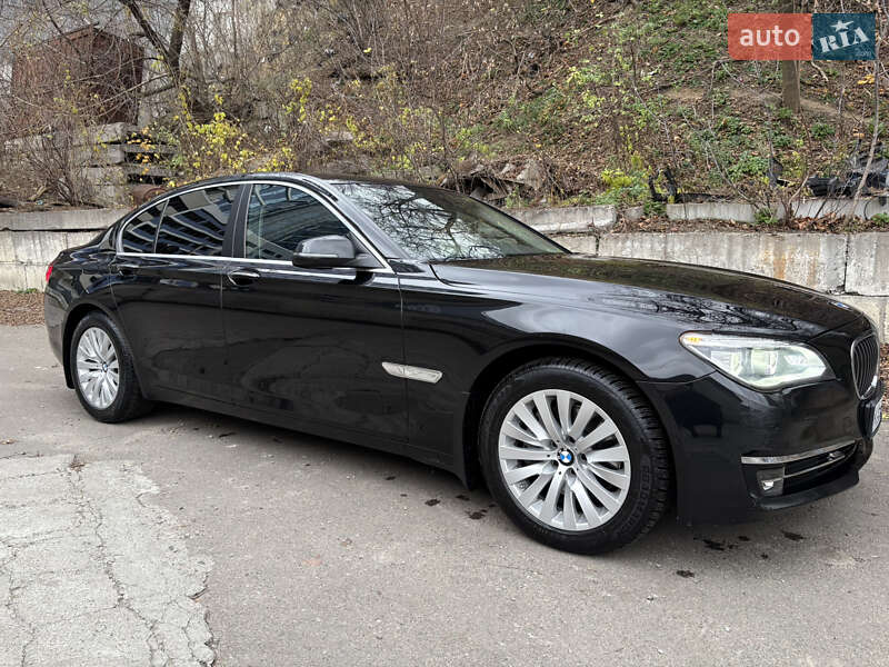 Седан BMW 7 Series 2014 в Києві