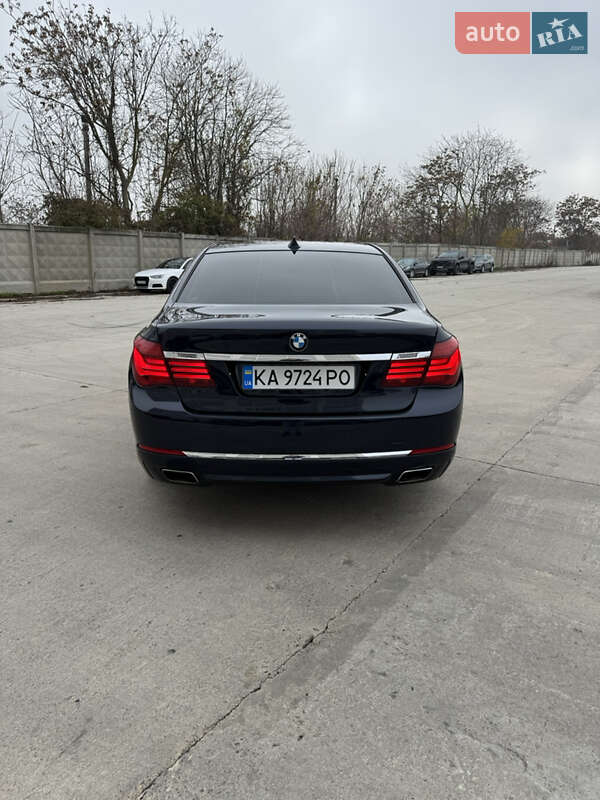 Седан BMW 7 Series 2013 в Одессе