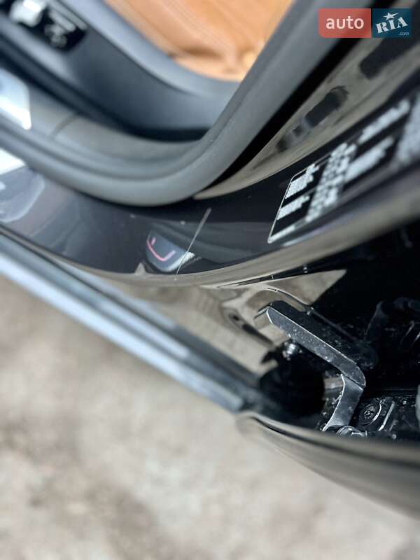 Седан BMW 7 Series 2017 в Житомирі