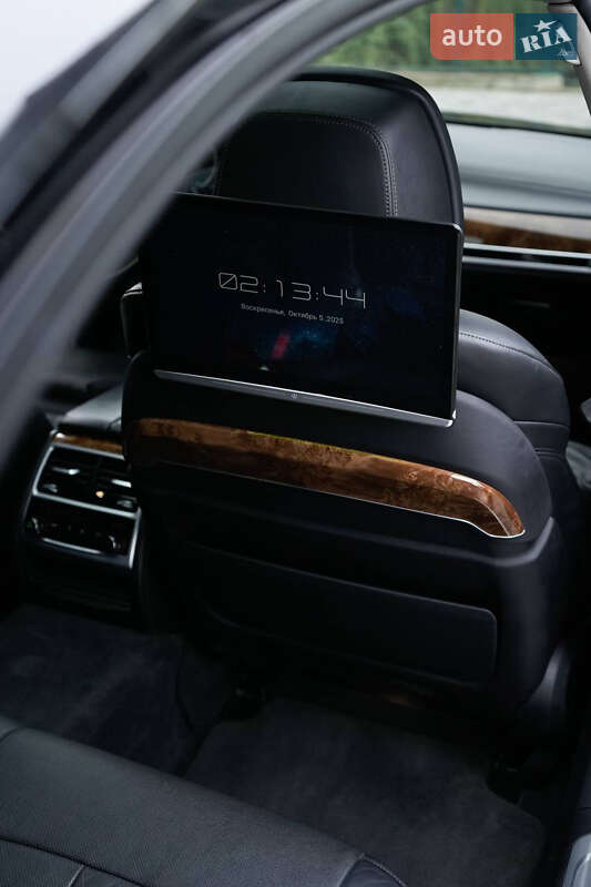 Седан BMW 7 Series 2016 в Львові фото 34 Седан BMW 7 Series 2016 в Львові