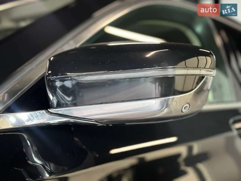 Седан BMW 7 Series 2016 в Львове