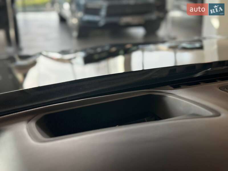 Седан BMW 7 Series 2016 в Львове