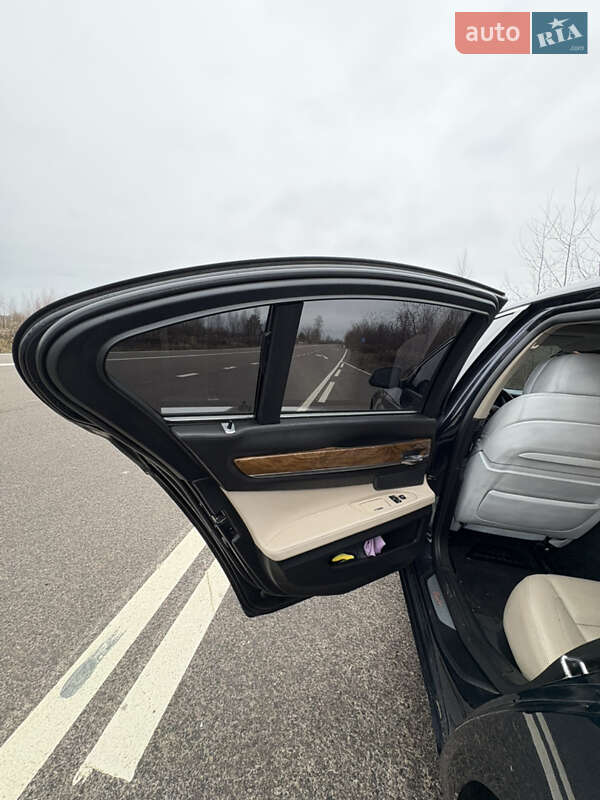 Седан BMW 7 Series 2008 в Дубровице фото 31 Седан BMW 7 Series 2008 в Дубровице