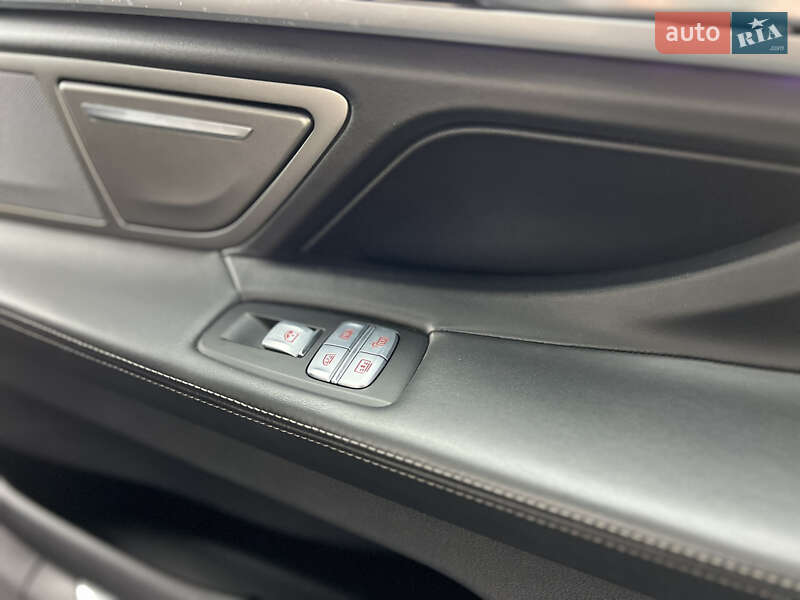 Седан BMW 7 Series 2019 в Чернівцях фото 37 Седан BMW 7 Series 2019 в Чернівцях