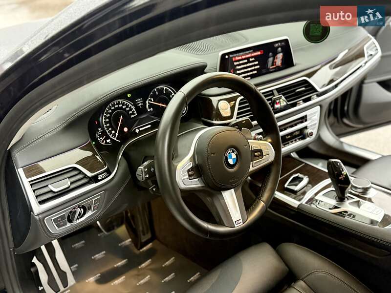 Седан BMW 7 Series 2018 в Киеве фото 35 Седан BMW 7 Series 2018 в Киеве