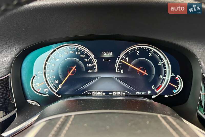 Седан BMW 7 Series 2016 в Киеве