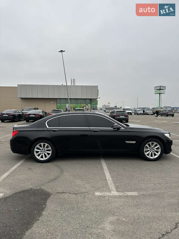 Седан BMW 7 Series 2012 в Киеве