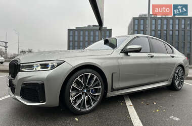 Седан BMW 7 Series 2022 в Киеве