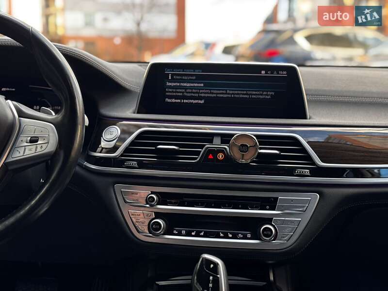 Седан BMW 7 Series 2019 в Ивано-Франковске