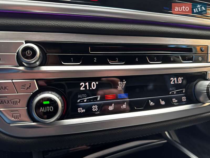 Седан BMW 7 Series 2019 в Ивано-Франковске