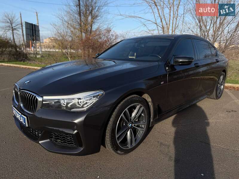 Седан BMW 7 Series 2017 в Кривом Роге