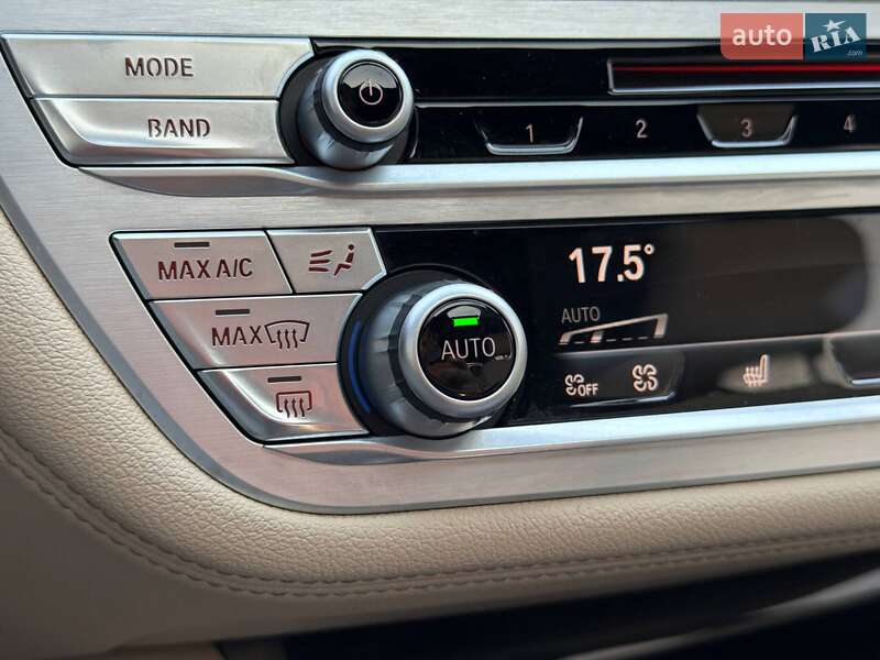 Седан BMW 7 Series 2017 в Кривом Роге