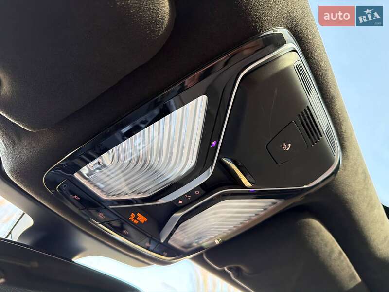 Седан BMW 7 Series 2017 в Кривом Роге