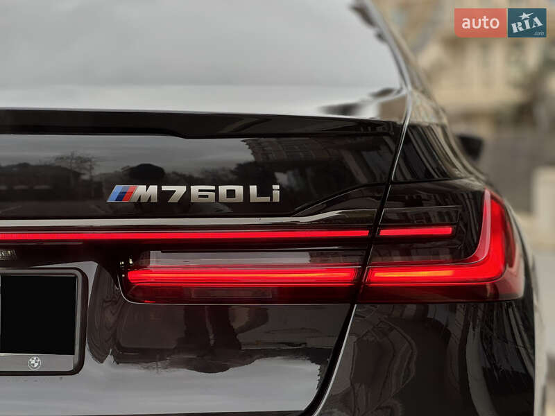 Седан BMW 7 Series 2022 в Киеве