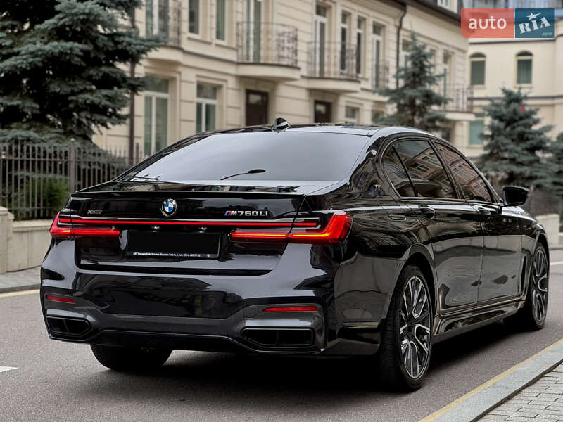 Седан BMW 7 Series 2022 в Киеве