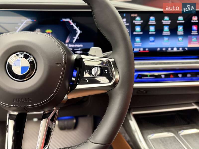 Седан BMW 7 Series 2023 в Киеве