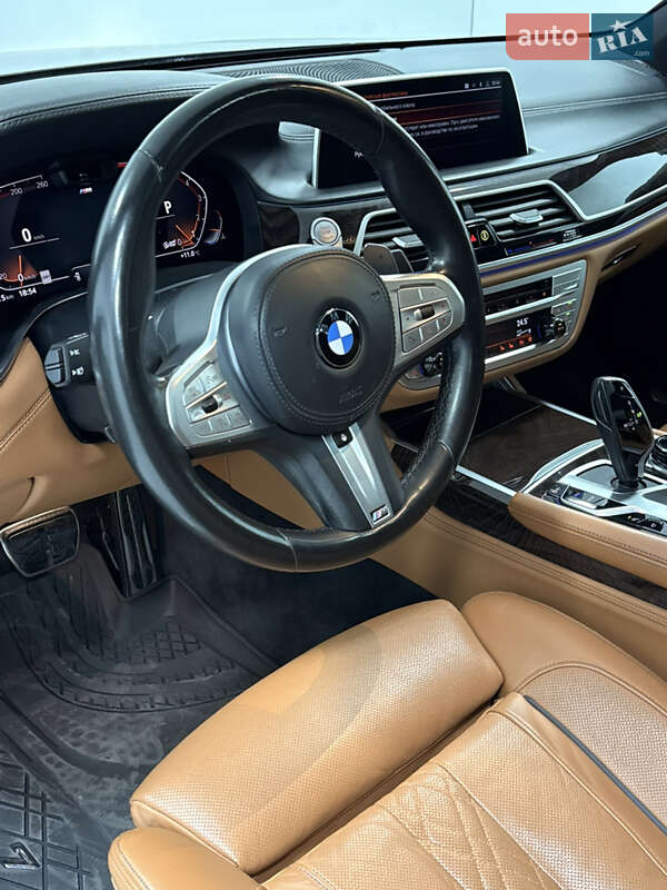 Седан BMW 7 Series 2019 в Одессе