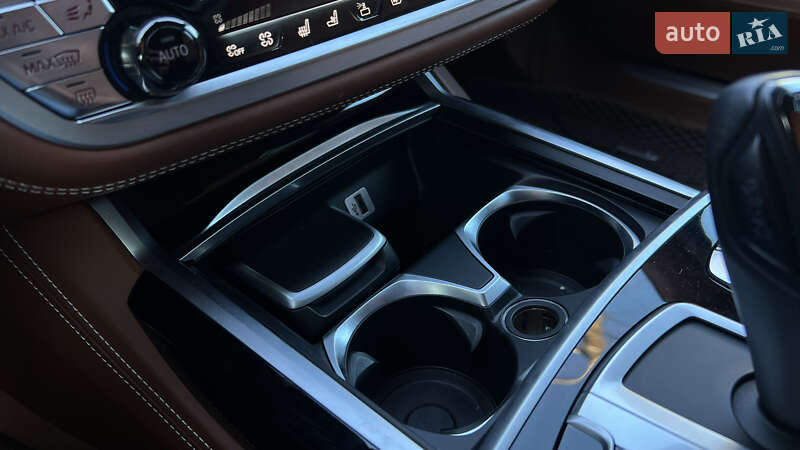 Седан BMW 7 Series 2017 в Львове фото 13 Седан BMW 7 Series 2017 в Львове